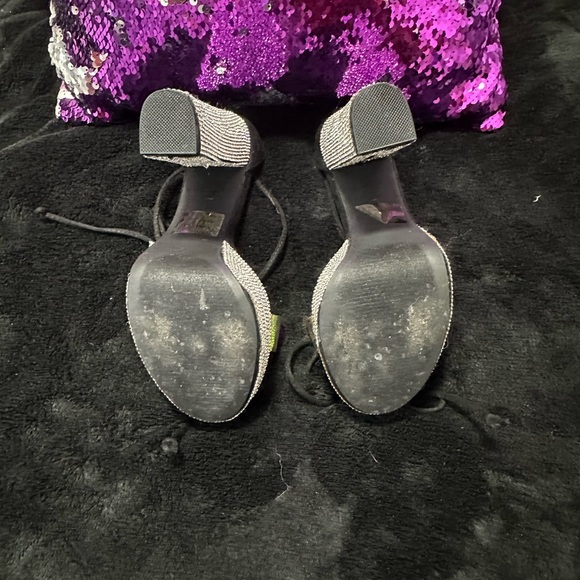 Womens Cathy Din Platform Rhinestone Heels Black/Chameleon Straps Size 8 - Picture 5 of 8